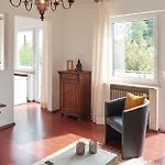 Διαμέρισμα In Musikalischem Haus